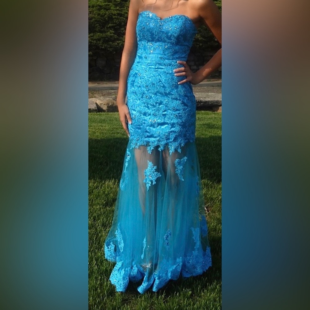 Milano Formals Gown with Sheer Bottom.      Size 6, Worn Once